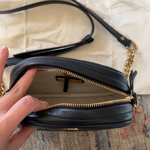 Tory Burch Kira Camera Bag - Picture 2 of 12